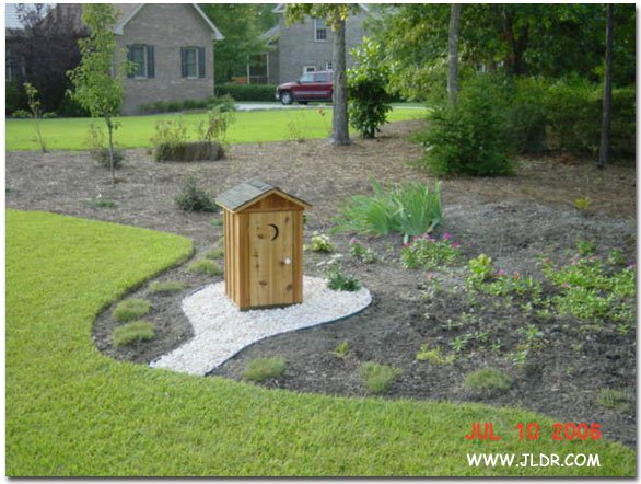 1/3 Scale Pump Cover Outhouse