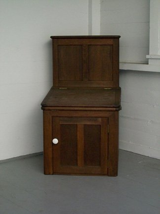Moule's Patent Earth Commode