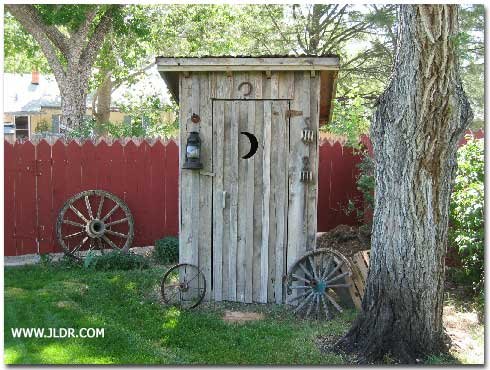 A Pueblo Colorado 1-Holer Outhouse